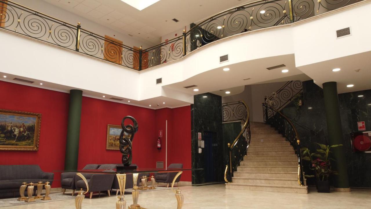 Checkin Madrid Parla Hotel Екстериор снимка