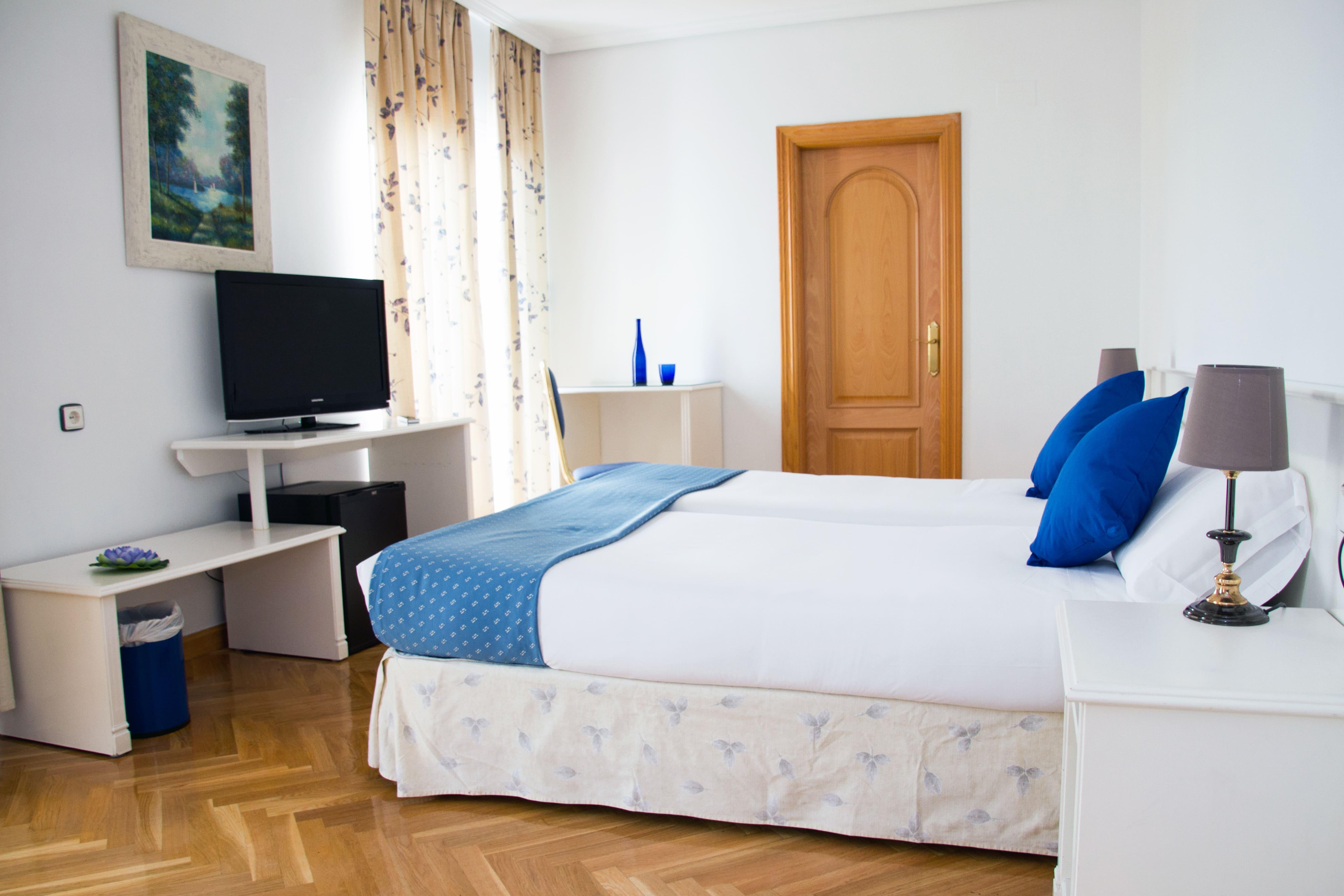 Checkin Madrid Parla Hotel Екстериор снимка