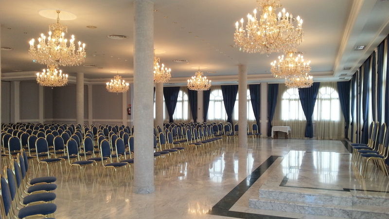 Checkin Madrid Parla Hotel Екстериор снимка