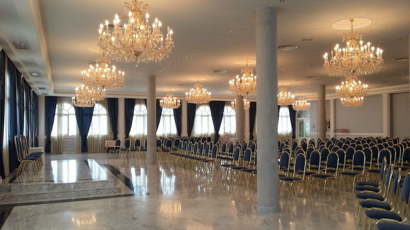 Checkin Madrid Parla Hotel Екстериор снимка