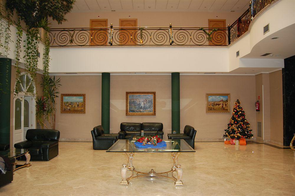 Checkin Madrid Parla Hotel Екстериор снимка